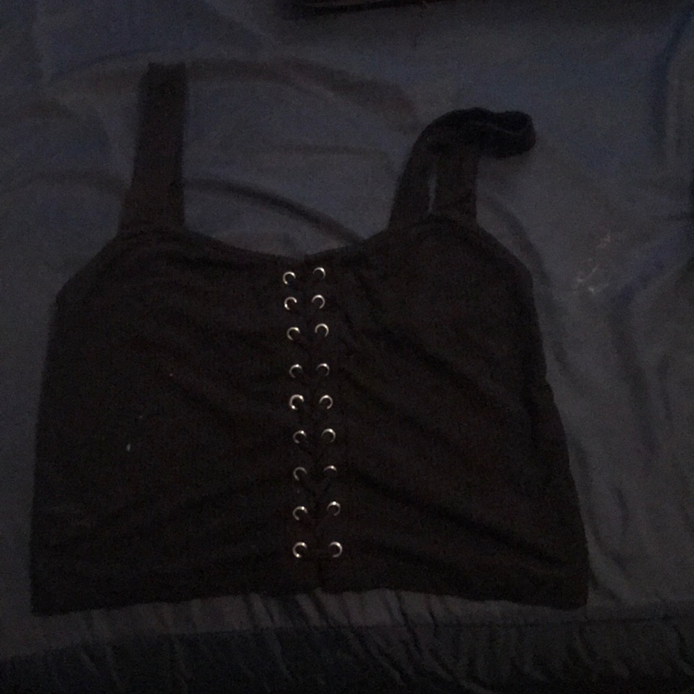 Forever 21 Ribbed Crop Top. Lightly Worn.